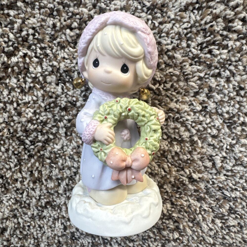 Precious Moments “Merry Christ-Miss” (2002) - 104218